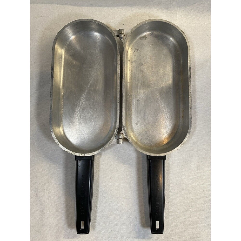 Vintage Miracle Maid Cookware G2 Hinged Folding Omelet Fish Pan Cast Aluminum